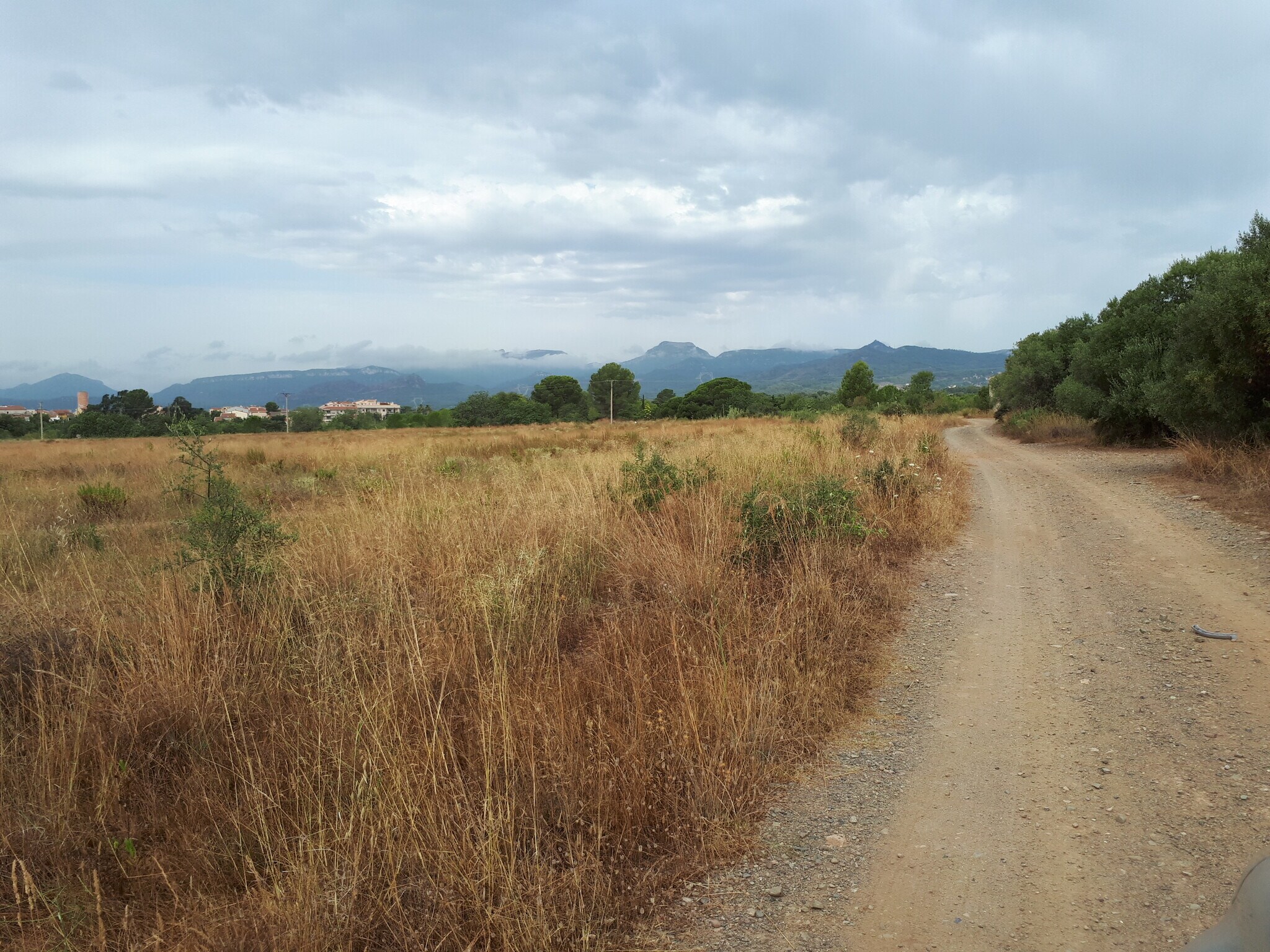 Terreno en Montbrió del Camp, Tarragona en venta Foto principal- Imagen 1 de 7
