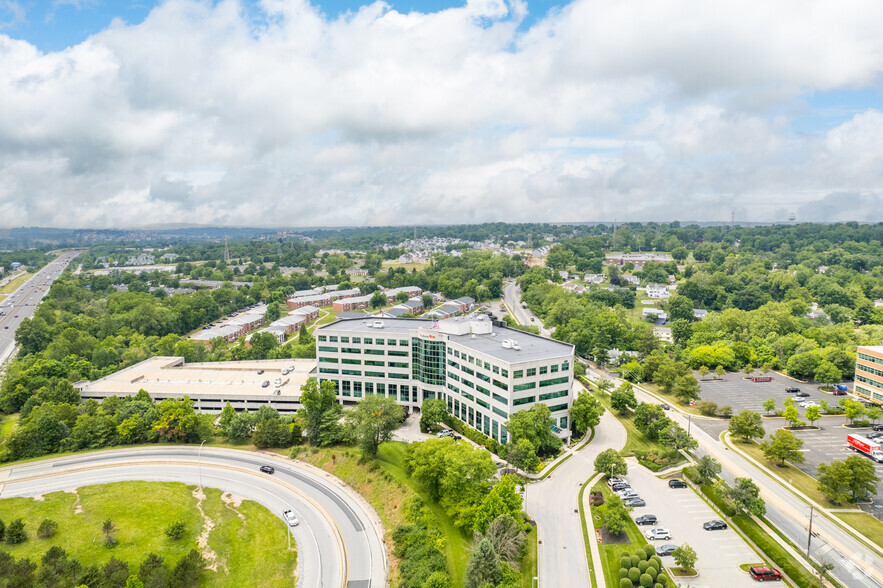 401 Plymouth Rd, Plymouth Meeting, PA en alquiler - Vista aérea - Imagen 2 de 13