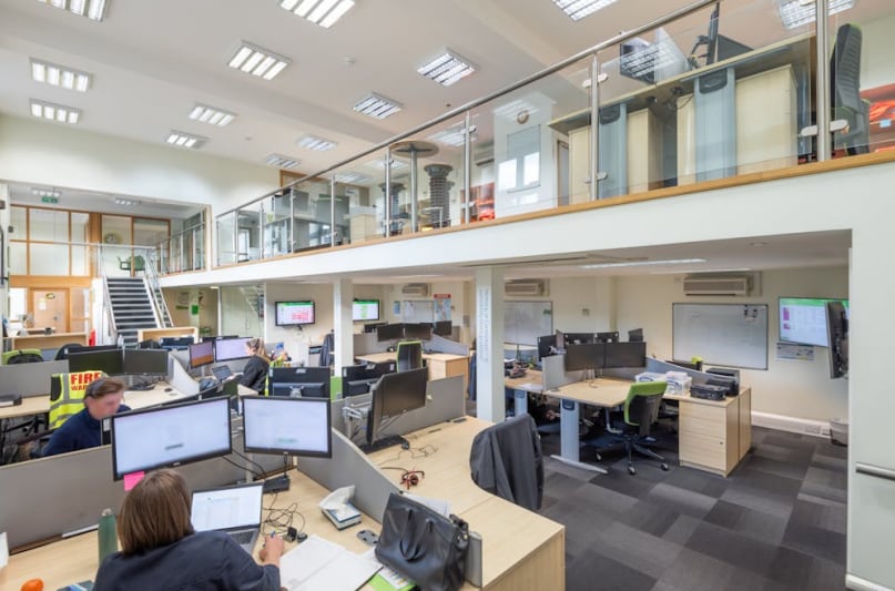 5 Vicarage Ln, London, LND - Unidad 5 - - Foto del interior - Image 2 of 2