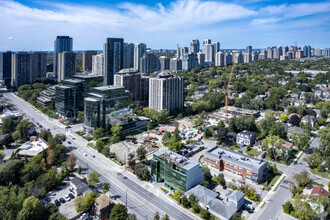 170 Sheppard Ave E, Toronto, ON - VISTA AÉREA  vista de mapa