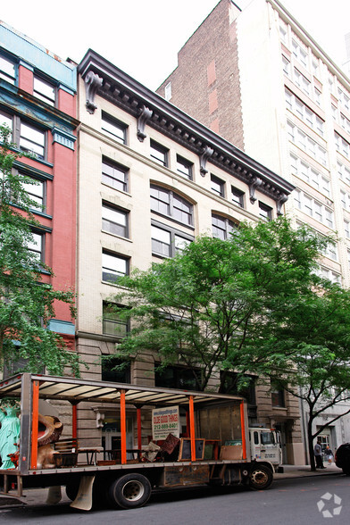 127 W 24th St, New York, NY en venta - Foto del edificio - Imagen 3 de 9