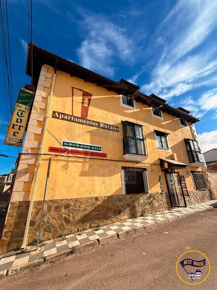 Hotel y hospedaje en Mariana, Cuenca en venta - Foto del edificio - Imagen 2 de 30