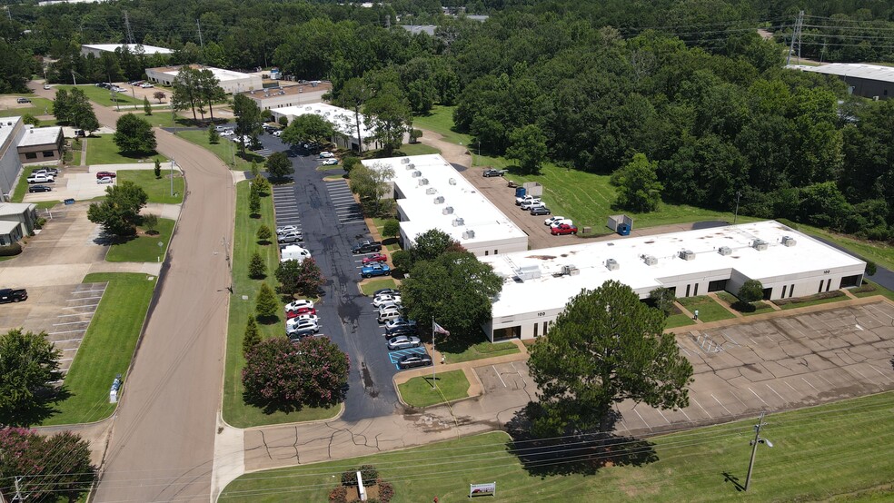 100 - 104 Business Park Dr, Ridgeland, MS en alquiler - Foto del edificio - Imagen 1 de 32