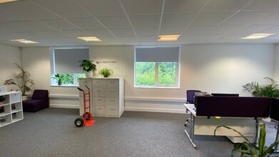 9-28 Athena Ct, Warwick en alquiler Foto del interior- Imagen 2 de 5