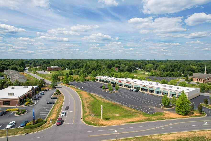 660 S Pierce St, Eden, NC en alquiler - Foto del edificio - Imagen 3 de 4