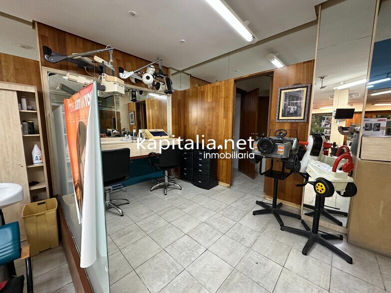 Local en Ontinyent, Valencia en venta - Foto del interior - Imagen 2 de 9