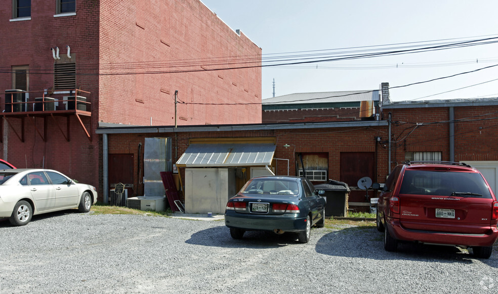 109 Bruce St, Sevierville, TN en alquiler - Foto del edificio - Imagen 2 de 8