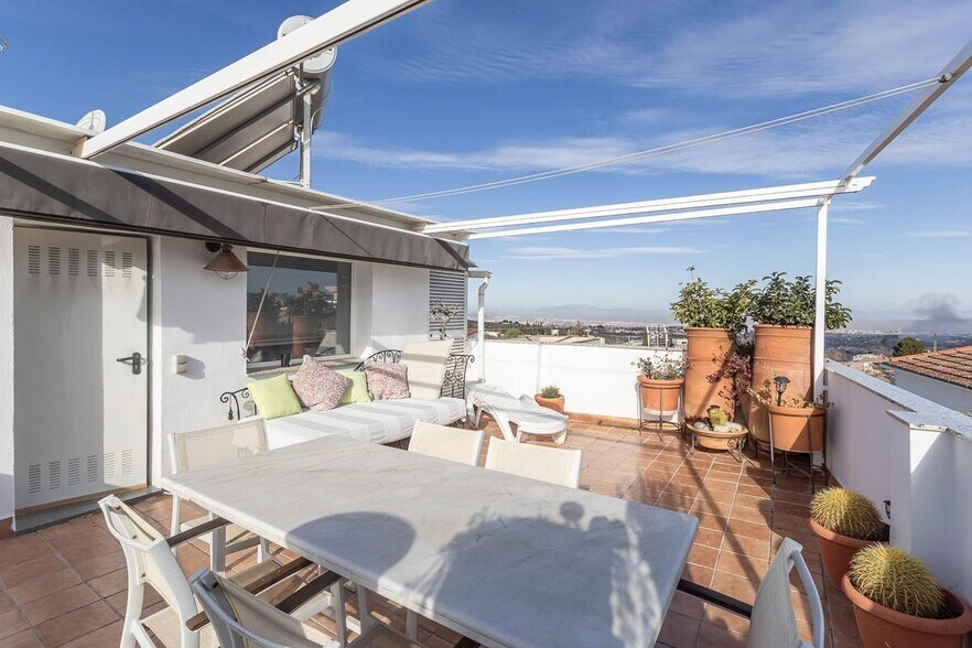 Plaza de España, 2, Dílar, Granada en venta - Foto del edificio - Imagen 3 de 50