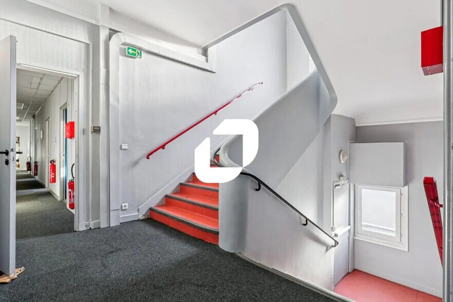 228 Rue Du Faubourg Saint-Martin, Paris en alquiler - Foto del interior - Imagen 2 de 13