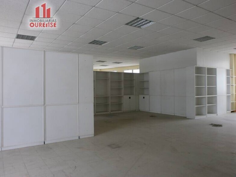 Nave en San Cibrao das Viñas en alquiler - Foto del edificio - Imagen 2 de 15
