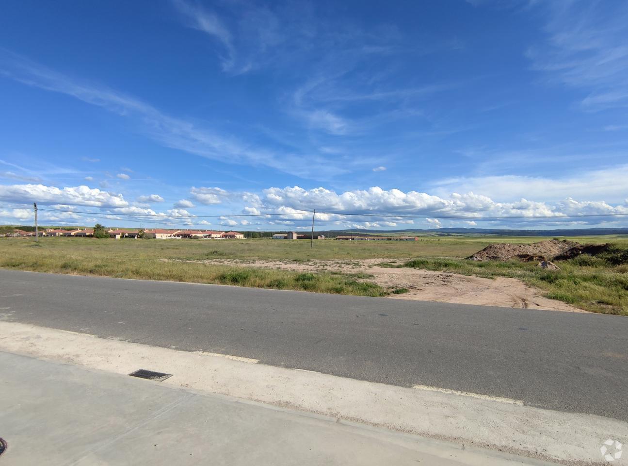 Terreno en San Pedro del Arroyo, Ávila en venta Foto del edificio- Imagen 1 de 6