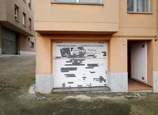 Más detalles de Carrer Indústria, 1, Santa Eugènia de Berga - Edificio residencial en venta