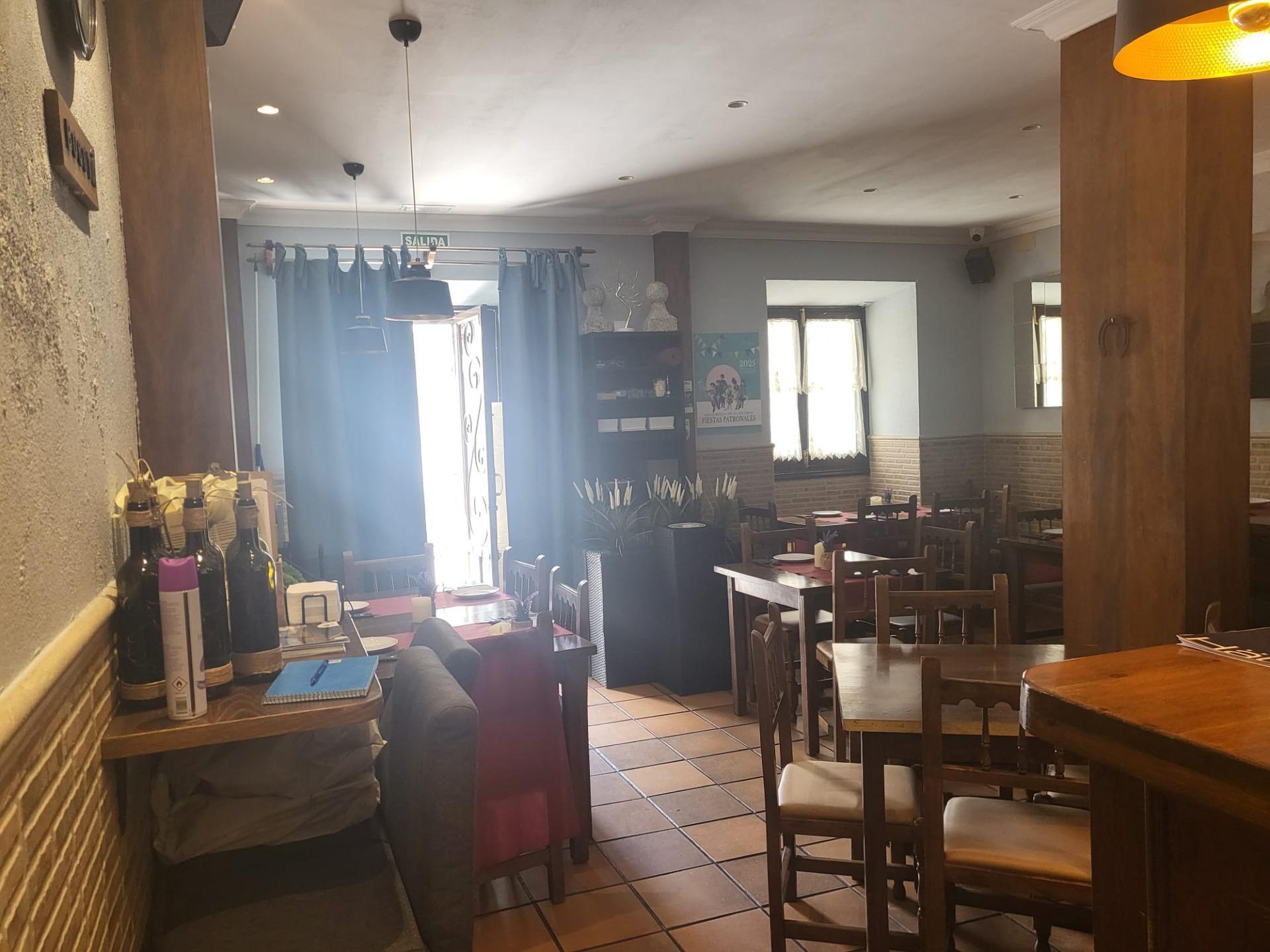 Local en San Lorenzo de El Escorial, Madrid en alquiler Foto del interior- Imagen 1 de 5