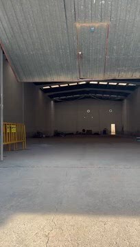 Nave en Castellbisbal, Barcelona en alquiler - Vídeo de anuncio comercial - Imagen 2 de 14