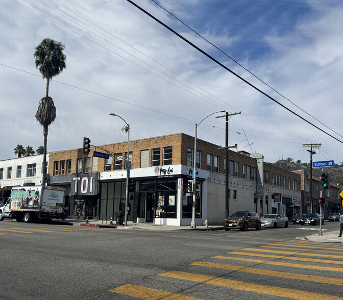 7501-7505 W Sunset Blvd, Los Angeles, CA en alquiler - Foto del edificio - Imagen 1 de 27