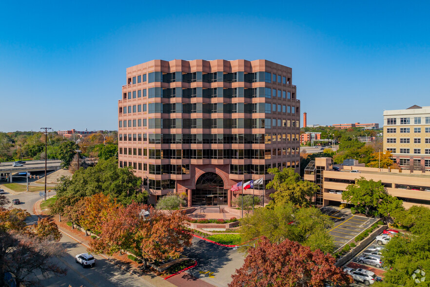 745 E Mulberry Ave, San Antonio, TX en alquiler - Foto del edificio - Imagen 2 de 13