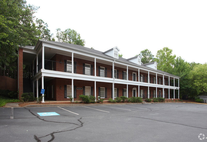 5950 Crooked Creek Rd, Peachtree Corners, GA en alquiler - Foto del edificio - Imagen 2 de 7