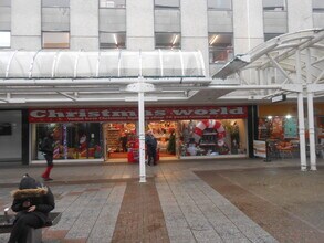 40-90 Queensway, Stevenage en alquiler Foto del edificio- Imagen 1 de 1