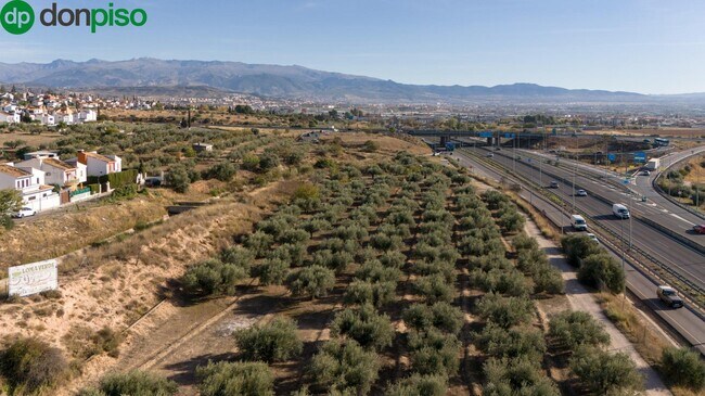 Más detalles de Calle los Juncos, Albolote - Terreno en venta