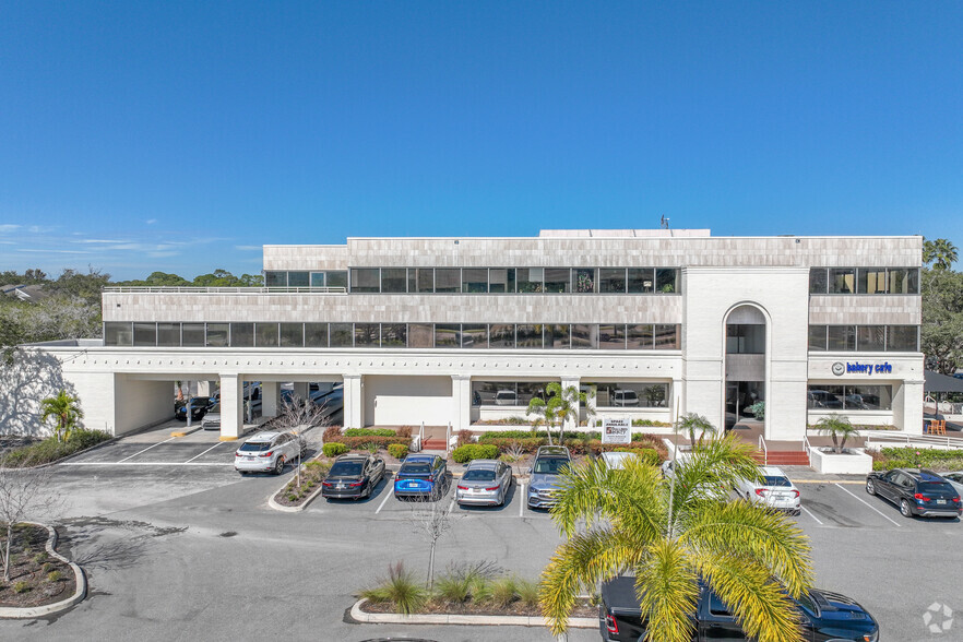 2645-2695 Ulmerton Rd, Clearwater, FL en alquiler - Foto del edificio - Imagen 1 de 10