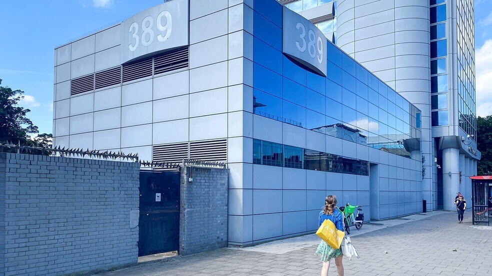 389 Chiswick High Rd, London en alquiler - Foto del edificio - Imagen 3 de 15
