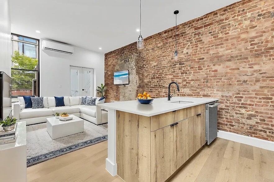 261 Bowery, New York, NY en venta - Foto del interior - Imagen 3 de 6