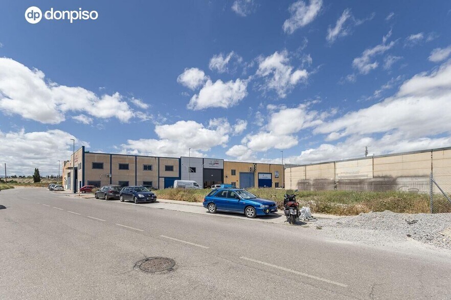 Paseo de las Andas, 11, Las Gabias, Granada en venta - Foto del edificio - Imagen 1 de 14