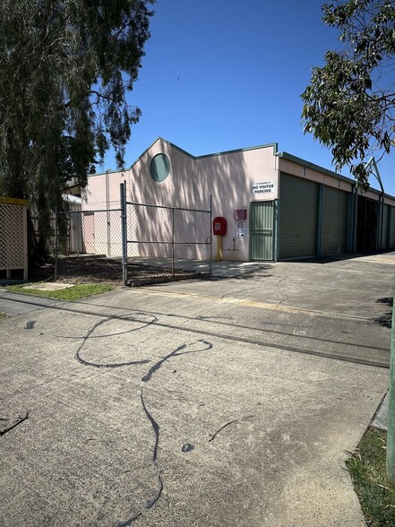 127 Bulimba St, Bulimba en alquiler - Foto del edificio - Imagen 2 de 2