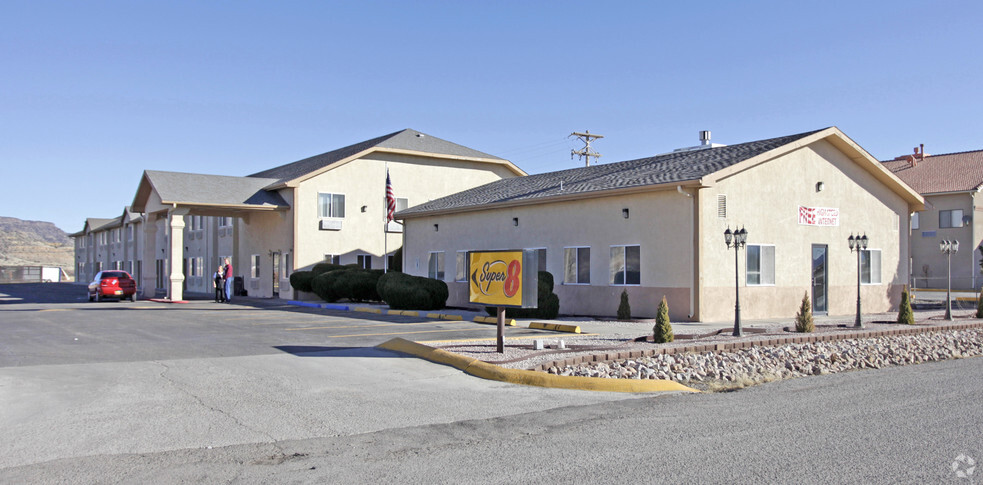 1604 E Santa Fe Ave, Grants, NM en venta - Foto principal - Imagen 1 de 5