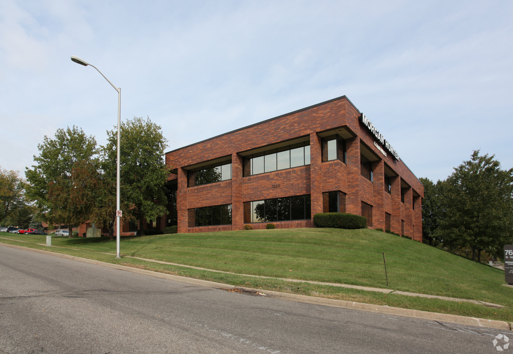 7600 W 110th St, Overland Park, KS en alquiler Foto del edificio- Imagen 1 de 5