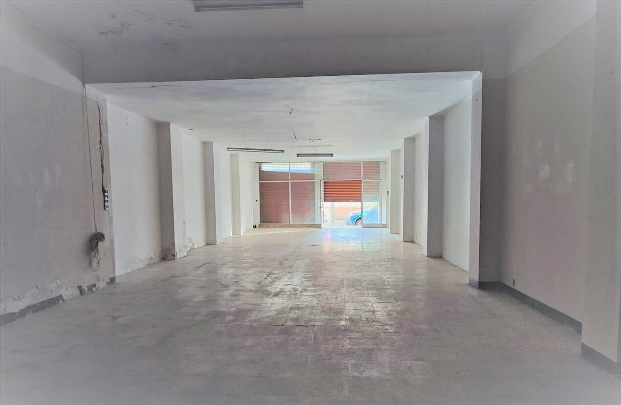 Montmeló, BAR 08160 - - - Foto del interior - Image 1 of 5