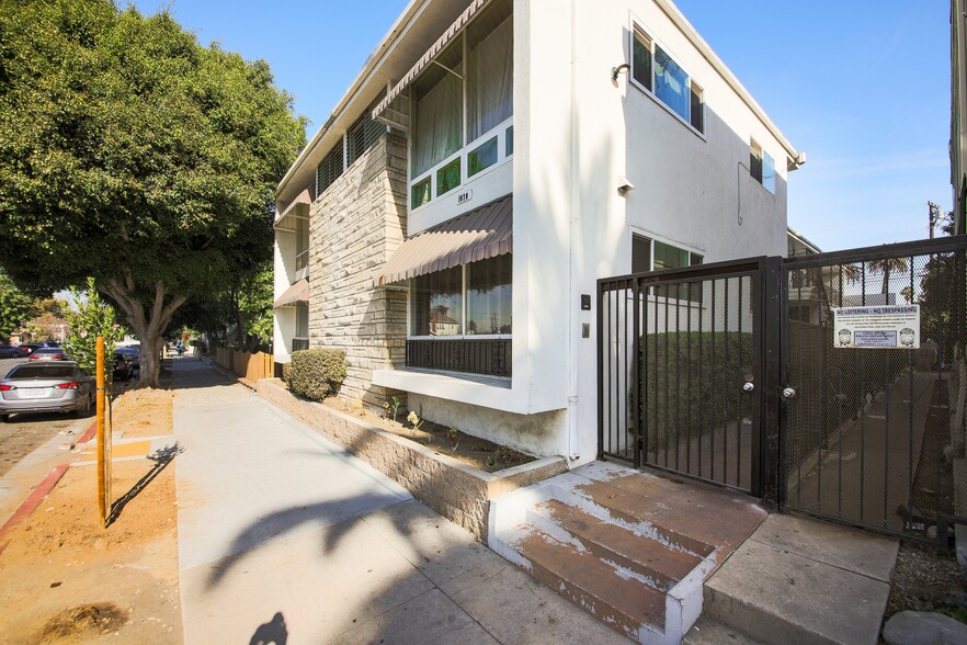 1070 Chestnut Ave, Long Beach, CA en venta - Foto del edificio - Imagen 3 de 13