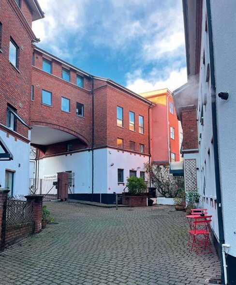 48 New North Rd, Exeter en venta - Foto del edificio - Imagen 2 de 5