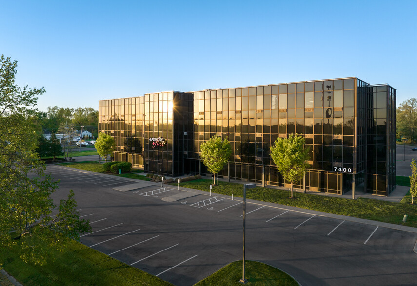 7400 New Lagrange Rd, Louisville, KY en alquiler - Foto del edificio - Imagen 1 de 8