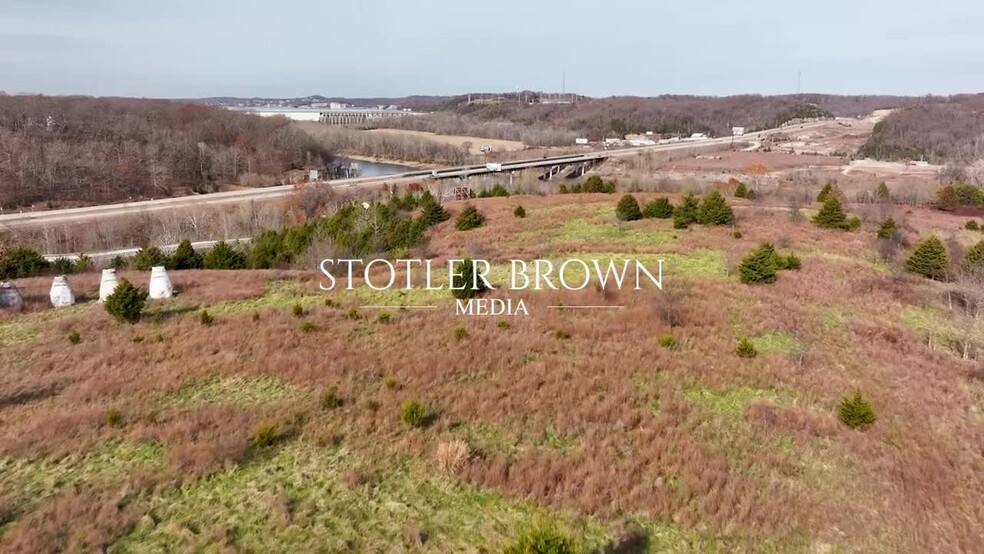 Wood River Rd, Lake Ozark, MO en venta - Vídeo de anuncio comercial - Imagen 2 de 13