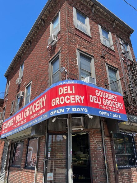 3152 137th St, Flushing, NY en venta - Foto del edificio - Imagen 1 de 1