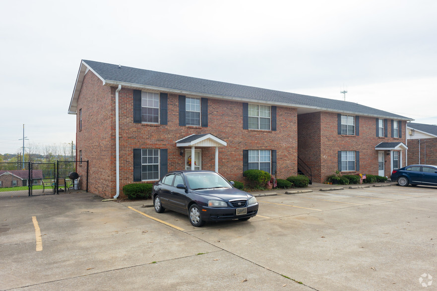 284 Rue Le Mans Dr, Clarksville, TN en venta - Foto principal - Imagen 1 de 8