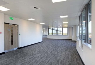 17-23 High St, Slough en alquiler Foto del interior- Imagen 1 de 2