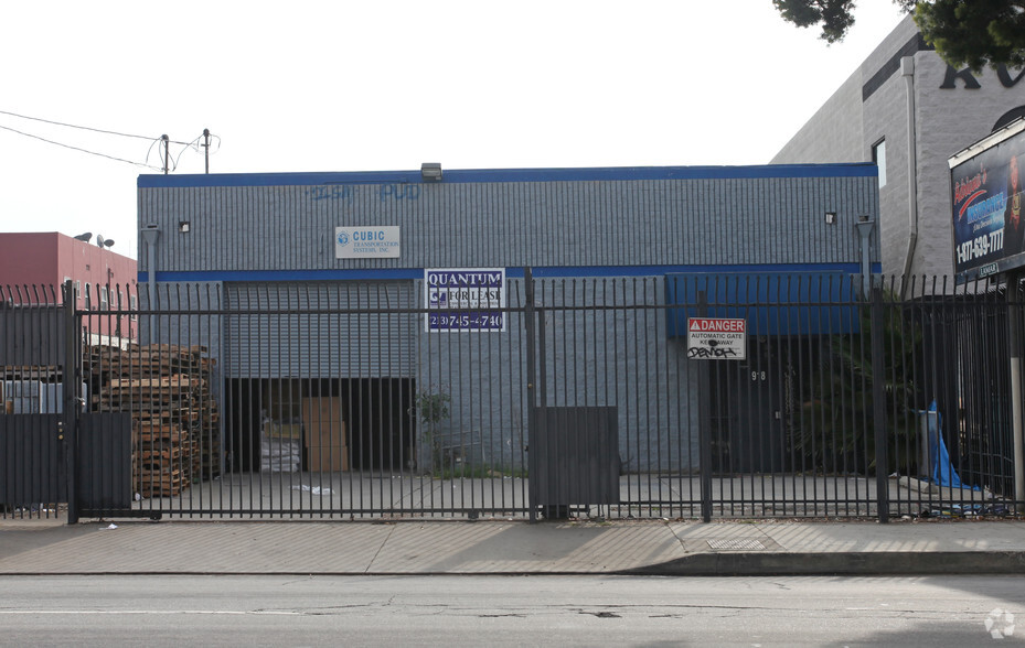 918 Venice Blvd, Los Angeles, CA en alquiler - Foto del edificio - Imagen 1 de 2