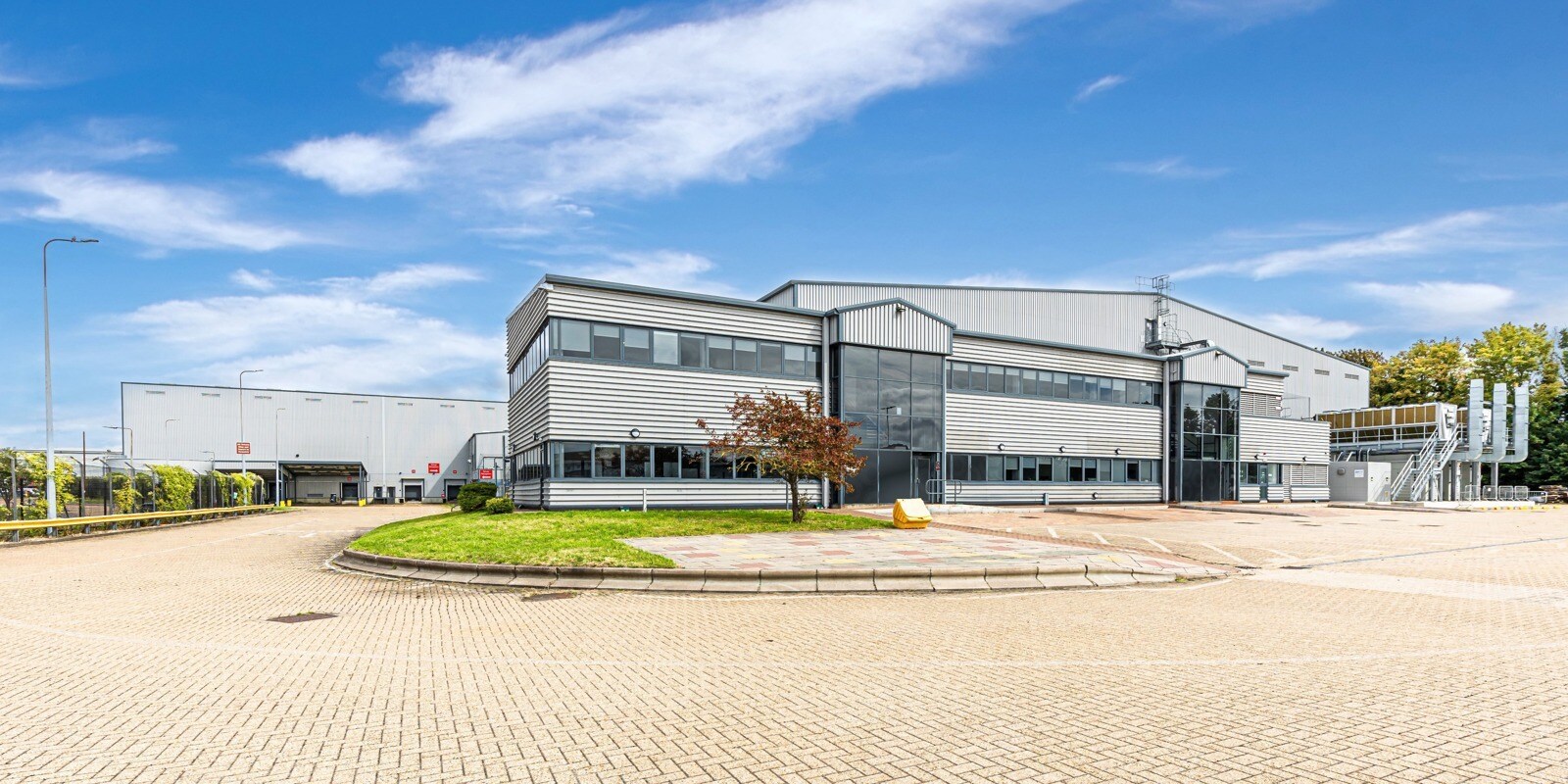 Eastern Av, Grays en alquiler Foto del edificio- Imagen 1 de 2