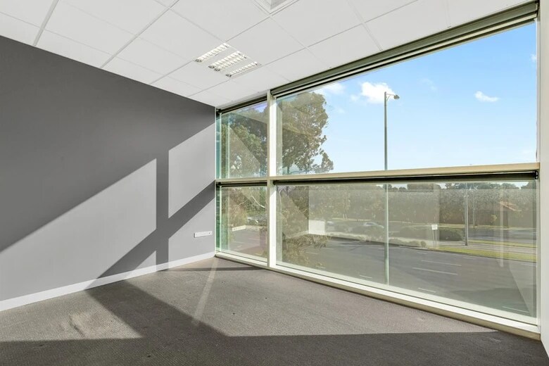2 Enterprise Dr, BUNDOORA, VIC 3083 - Unidad 14 - - Foto del interior - Image 2 of 3