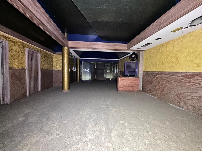 Edificio residencial en Cerdanyola del Vallès, Barcelona en venta - Foto del interior - Imagen 2 de 4