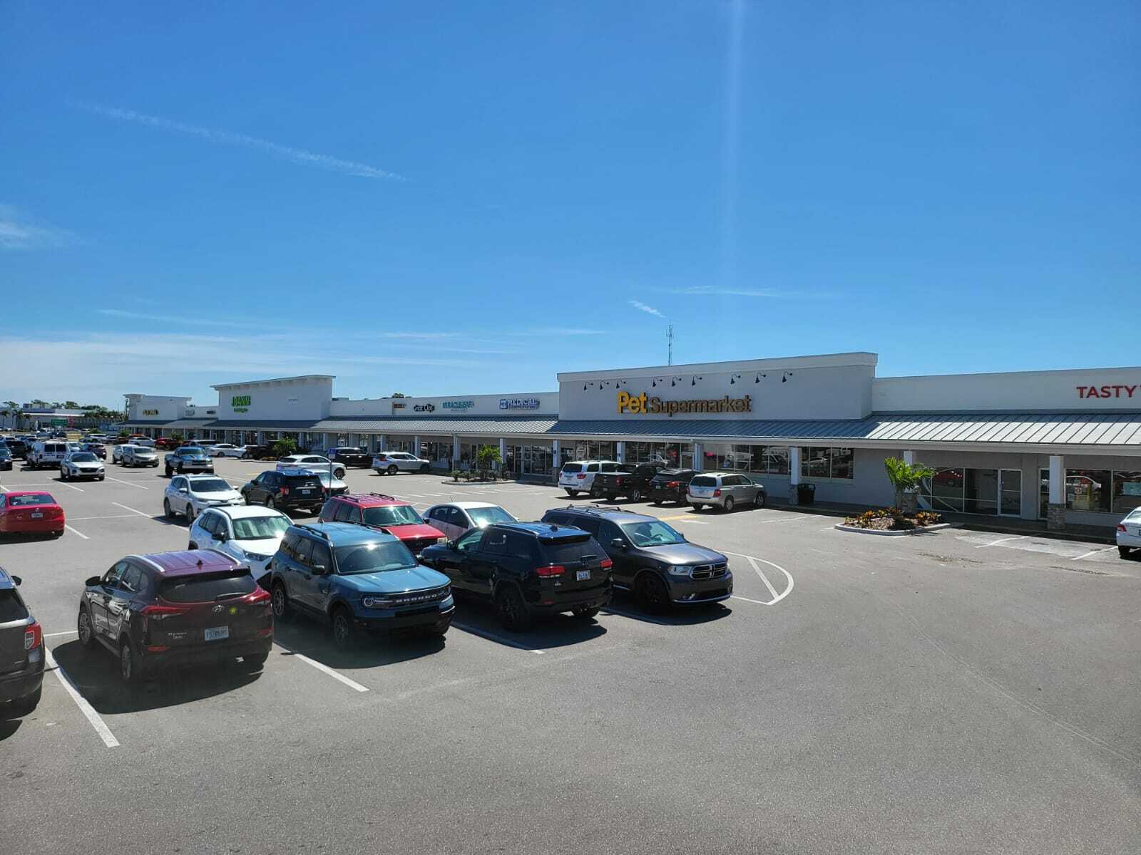 4265 Tamiami Trl, Port Charlotte, FL en alquiler Foto del edificio- Imagen 1 de 7