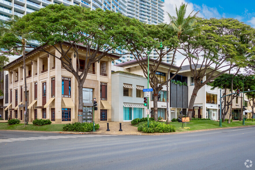 2100-2118 Kalakaua Ave, Honolulu, HI en alquiler - Foto principal - Imagen 1 de 6