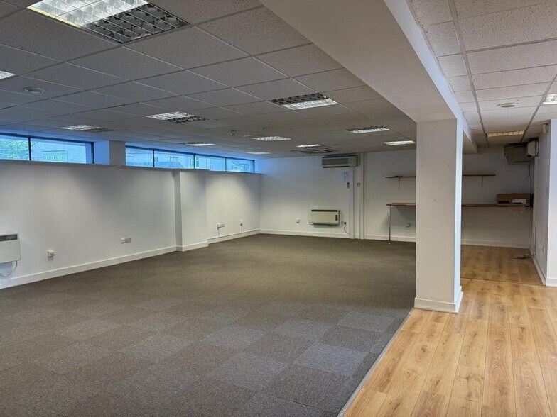 Sand Aire House, Kendal en venta - Foto del edificio - Imagen 3 de 17