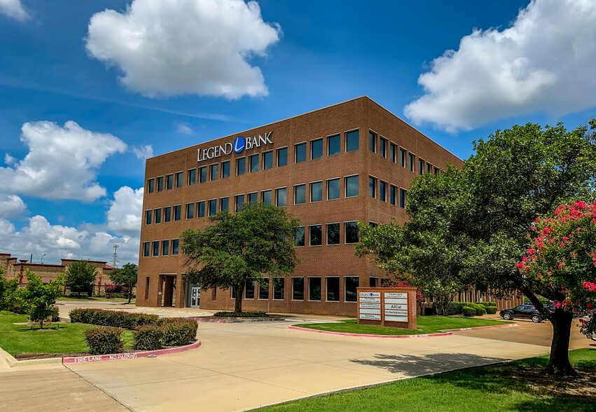 6851 NE Loop 820, North Richland Hills, TX en alquiler - Foto del edificio - Imagen 3 de 32