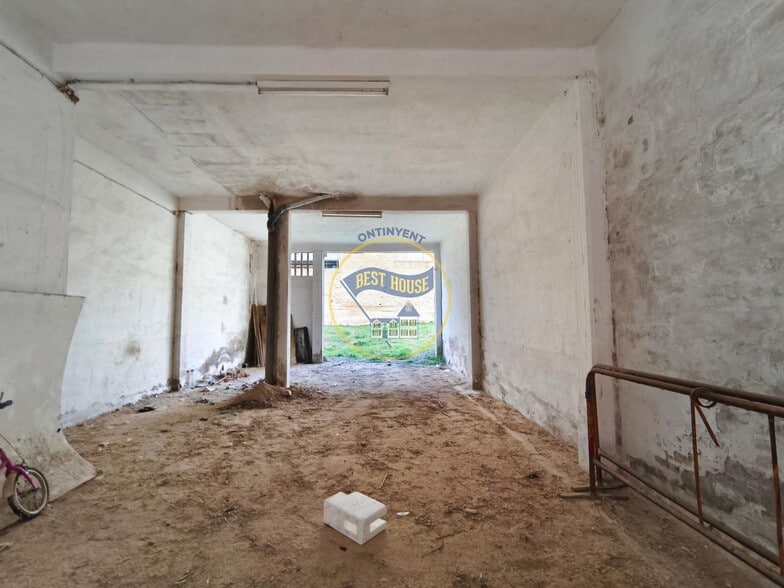 Local en Ontinyent, Valencia en venta - Foto del edificio - Imagen 2 de 7