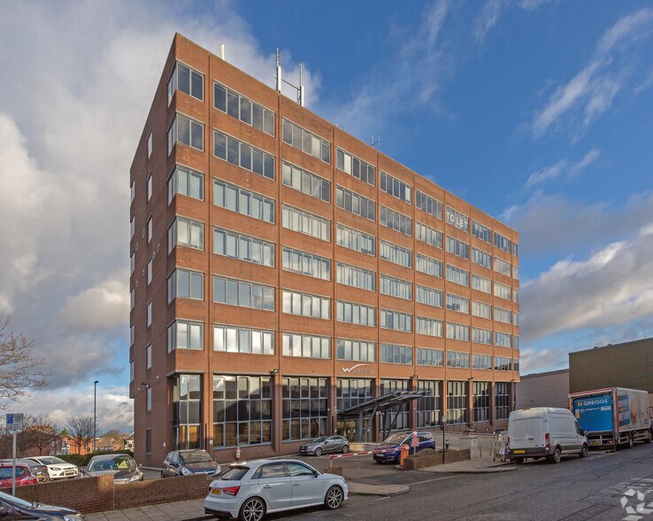 Marsh Way, Wakefield en alquiler - Foto del edificio - Imagen 2 de 3