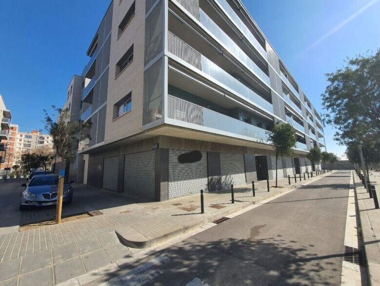 Edificio residencial en Badalona, Barcelona en venta - Foto del edificio - Imagen 1 de 6