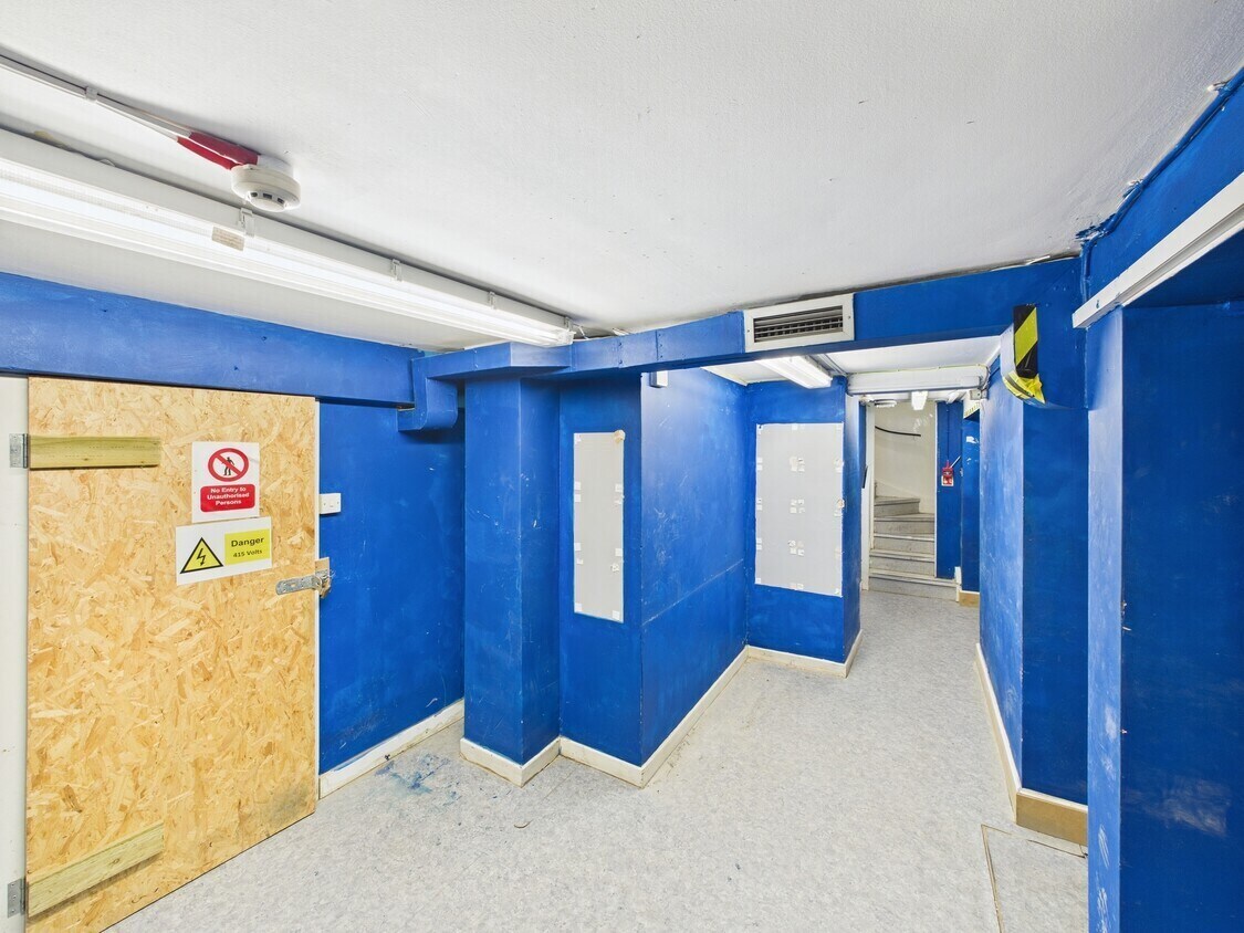 22-24 Newington Rd, Edinburgh, EDH EH9 1QS - Unidad 22-24 -  - Foto del interior - Image 1 of 4